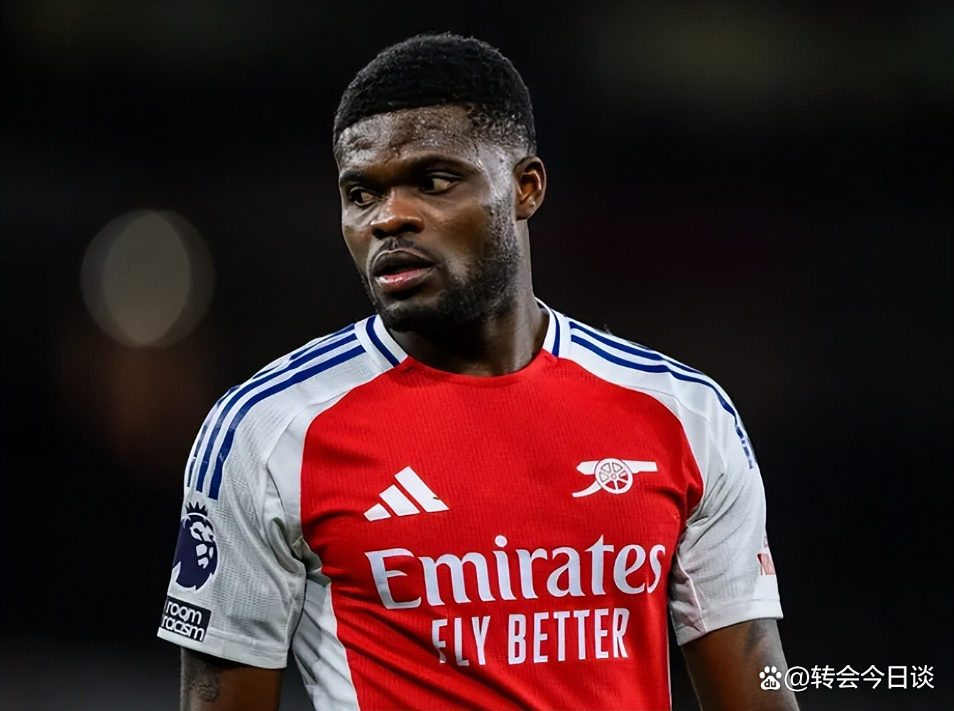 开云体育平台赛地聚焦：英超转会期热度飙升；上海海港伤情更新；令人意外；团队化学反应显著的简单介绍